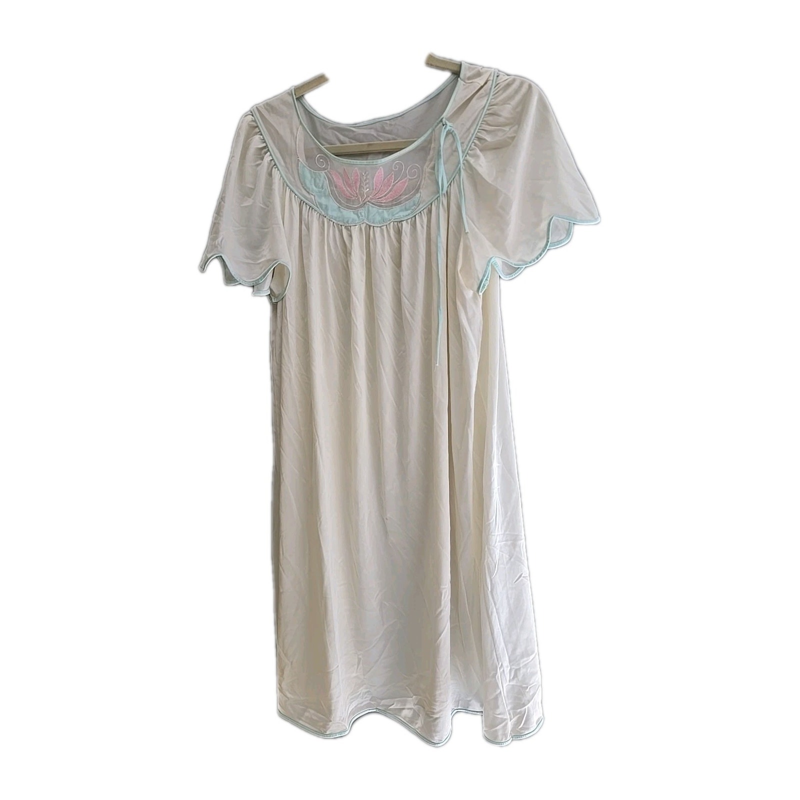 Vintage Lorraine Ivory Usa Embroidered Sleepwear Nightgown Womans Size Medium